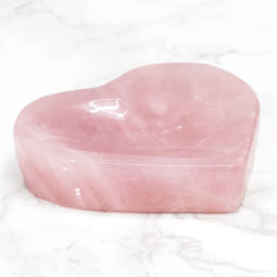 0.15kg Rose Quartz Heart Bowl 11 0.15kg Rose Quartz Heart Bowl | Himalayan Salt Factory
