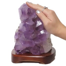 3.97kg Natural Amethyst Crystal Lamp with Timber Base DN275 7 Natural Amethyst Crystal Lamp with Timber Base DN275 | Himalayan Salt Factory