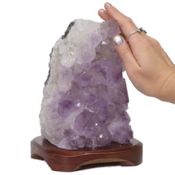 2.72kg Natural Amethyst Crystal Lamp with Timber Base DN282 7 Natural Amethyst Crystal Lamp with Timber Base DN282 / Himalayan salt factory