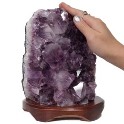 3.15kg Natural Amethyst Crystal Lamp with Timber Base DN283 7 Natural Amethyst Crystal Lamp with Timber Base DN283 / Himalayan salt factory