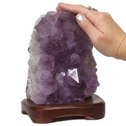 3.13kg Natural Amethyst Crystal Lamp with Timber Base DN287 7 Natural Amethyst Crystal Lamp with Timber Base DN287 | Himalayan Salt Factory