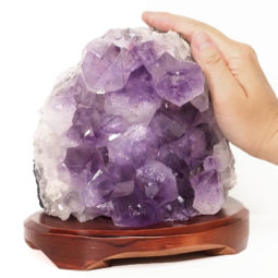 Natural Amethyst Crystal Lamp with Timber Base DS856 | Himalayan Salt Factory