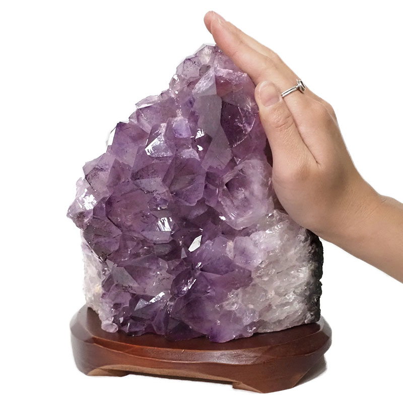 4.19kg Natural Amethyst Crystal Lamp with Timber Base DN296 5 Natural Amethyst Crystal Lamp with Timber Base DN296 | Himalayan Salt Factory