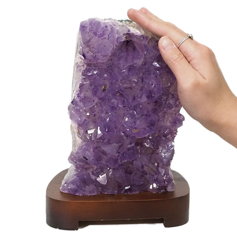 3.47kg Natural Amethyst Crystal Lamp with Timber Base DN297 5 Natural Amethyst Crystal Lamp with Timber Base DN297 | Himalayan Salt Factory