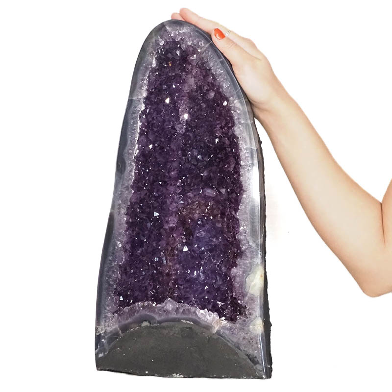 8.24kg Amethyst Cathedral Geode - A Grade DS920 4 Amethyst Cathedral Geode - A Grade DS920 | Himalayan Salt Factory