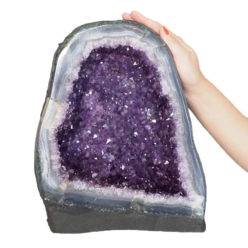 15kg Amethyst Cathedral Geode - A Grade DS925 4 Amethyst Cathedral Geode - A Grade DS925 | Himalayan Salt Factory
