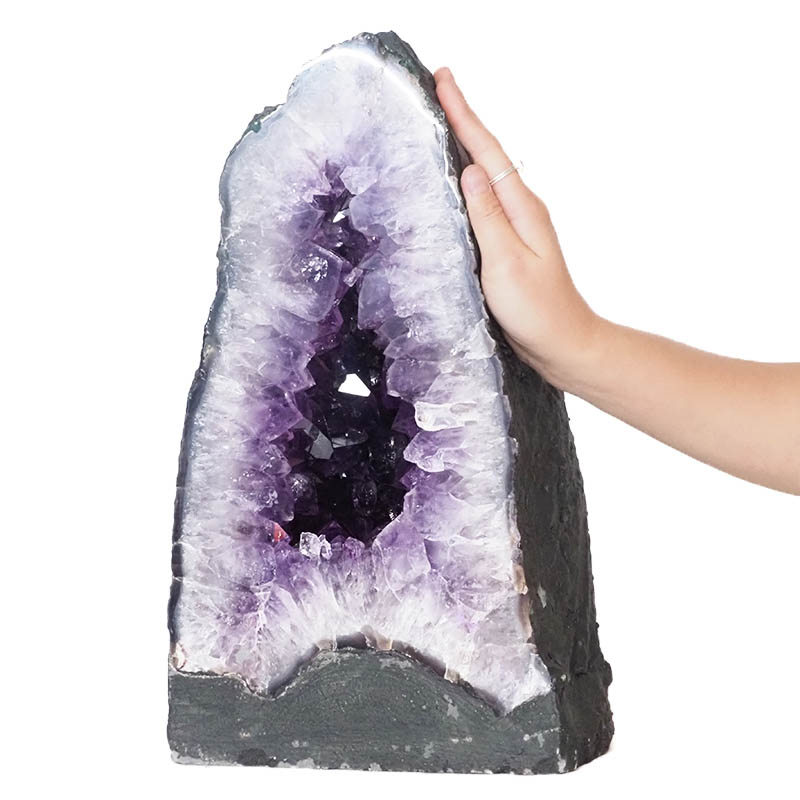 22.25kg Amethyst Cathedral Geode - A Grade DS1050 4 Amethyst Cathedral Geode - A Grade DS1050 / Himalayan salt factory