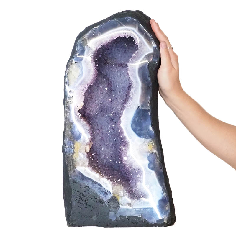 26.10kg Amethyst Cathedral Geode DS1047 4 Amethyst Cathedral Geode DS1047 | Himalayan salt factory