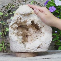 Natural Calcite Geode Lamp with Large LED Light Base DS1028 | Himalayan Salt Factory