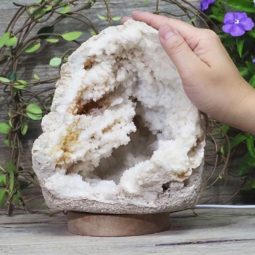 Natural Calcite Geode Lamp with Large LED Light Base DS1033 | Himalayan Salt Factory