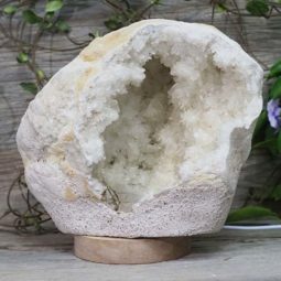 4.094kg Natural Calcite Geode Lamp with Large LED Light Base DS1079 8 Natural Calcite Geode Lamp with Large LED Light Base DS1079 | Himalayan Salt Factory