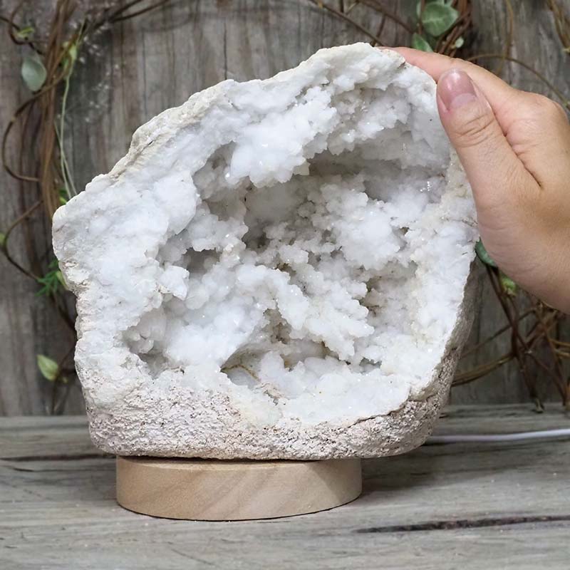 2.09kg Natural Calcite Geode Lamp with Large LED Light Base DS1131 4 Natural Calcite Geode Lamp with Large LED Light Base DS1131 | Himalayan Salt Factory