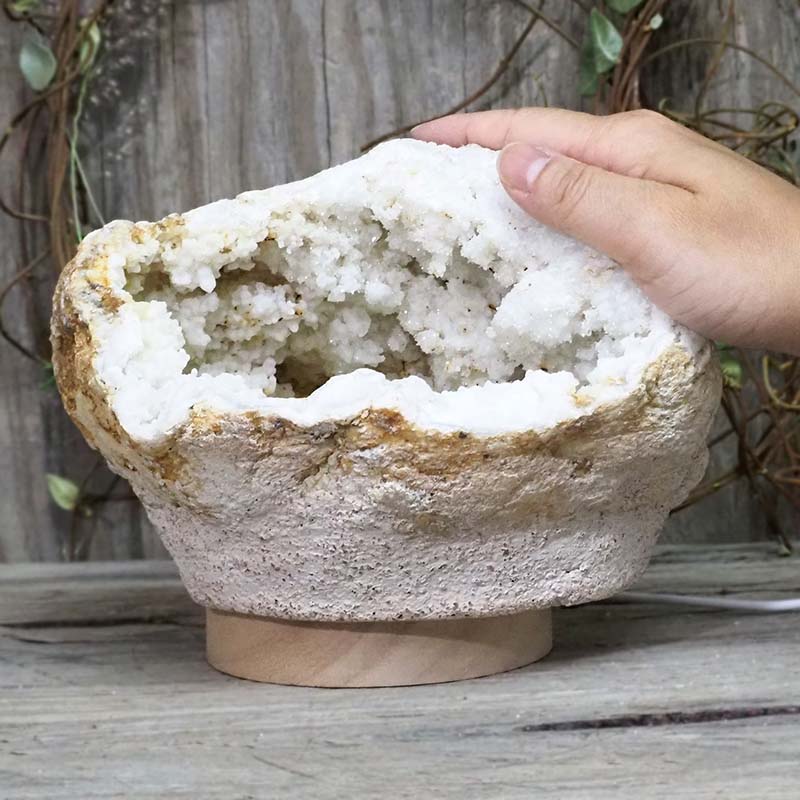2.39kg Natural Calcite Geode Lamp with Large LED Light Base DS1136 5 Natural Calcite Geode Lamp with Large LED Light Base DS1136 | Himalayan Salt Factory