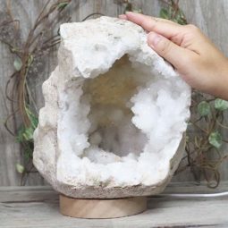 4.38kg Natural Calcite Geode Lamp with Large LED Light Base DS1139 9 Natural Calcite Geode Lamp with Large LED Light Base DS1139 | Himalayan Salt Factory