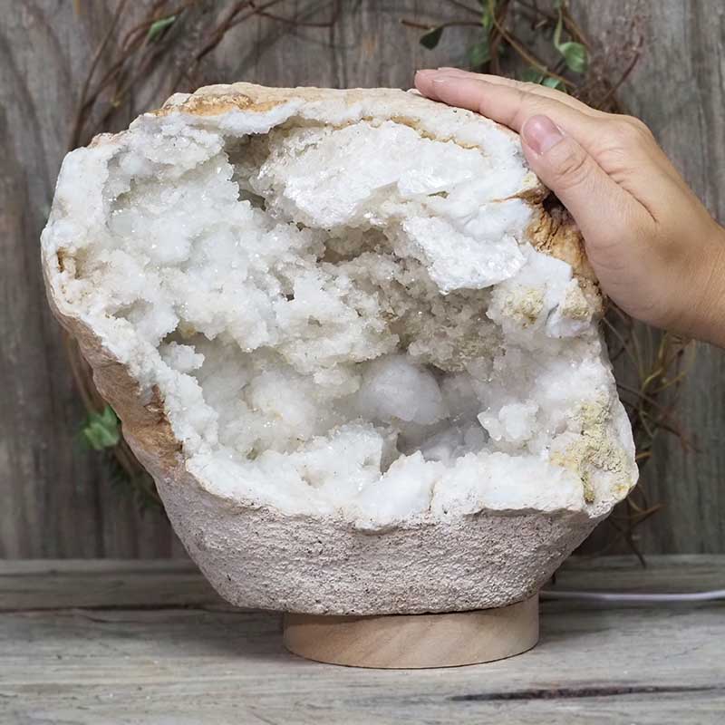 4.80kg Natural Calcite Geode Lamp with Large LED Light Base DS1158 4 Natural Calcite Geode Lamp with Large LED Light Base DS1158 | Himalayan Salt Factory