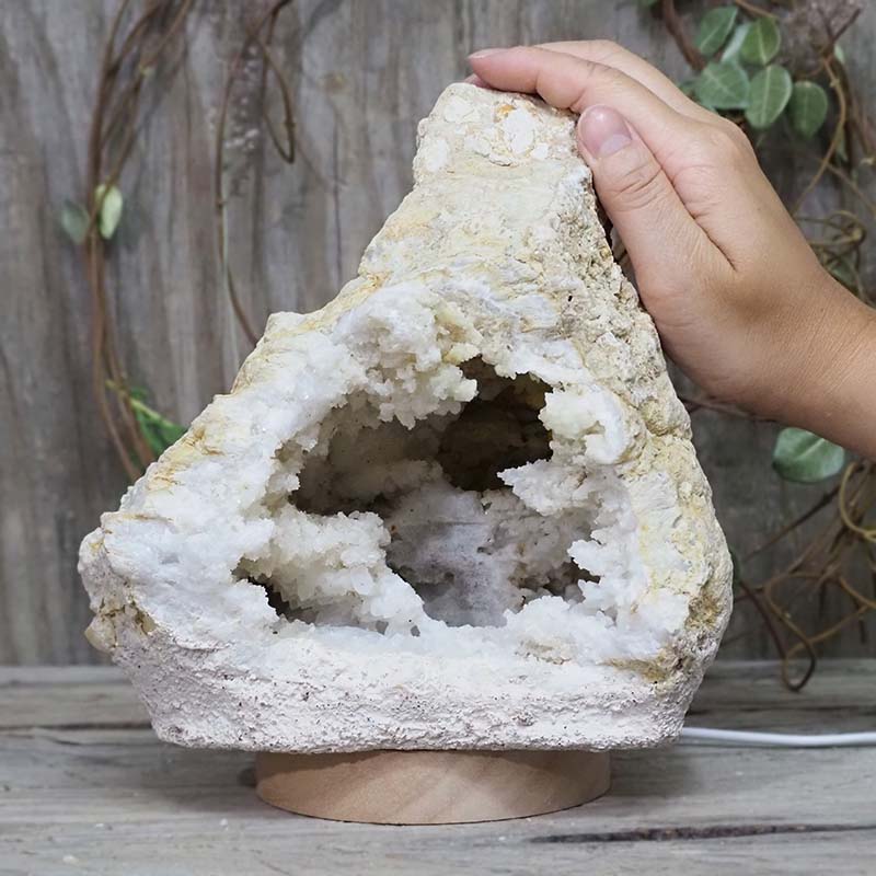 2.55kg Natural Calcite Geode Lamp with Large LED Light Base DS1187 4 Natural Calcite Geode Lamp with Large LED Light Base DS1187 | Himalayan Salt Factory