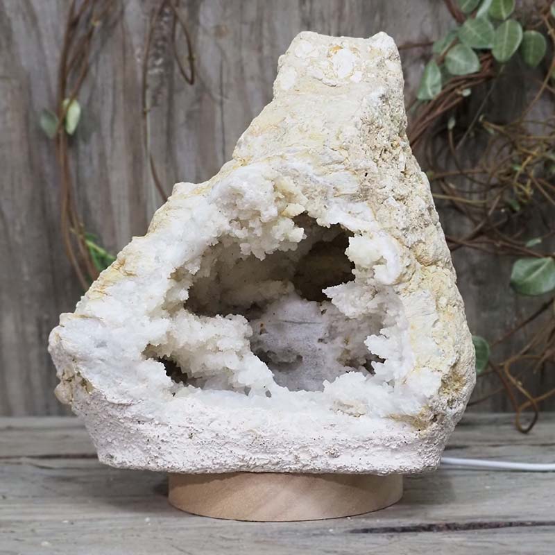 2.55kg Natural Calcite Geode Lamp with Large LED Light Base DS1187 5 Natural Calcite Geode Lamp with Large LED Light Base DS1187 | Himalayan Salt Factory