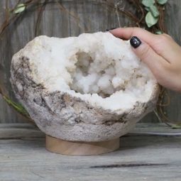 3.76kg Natural Calcite Geode Lamp with Large LED Light Base DS1260 9 3.76kg Natural Calcite Geode Lamp with Large LED Light Base DS1260 | Himalayan Salt Factory