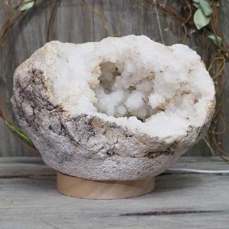 3.76kg Natural Calcite Geode Lamp with Large LED Light Base DS1260 4 3.76kg Natural Calcite Geode Lamp with Large LED Light Base DS1260 | Himalayan Salt Factory