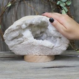 3.39kg Natural Calcite Geode Lamp with Large LED Light Base DS1262 8 Natural Calcite Geode Lamp with Large LED Light Base DS1262 | Himalayan Salt Factory