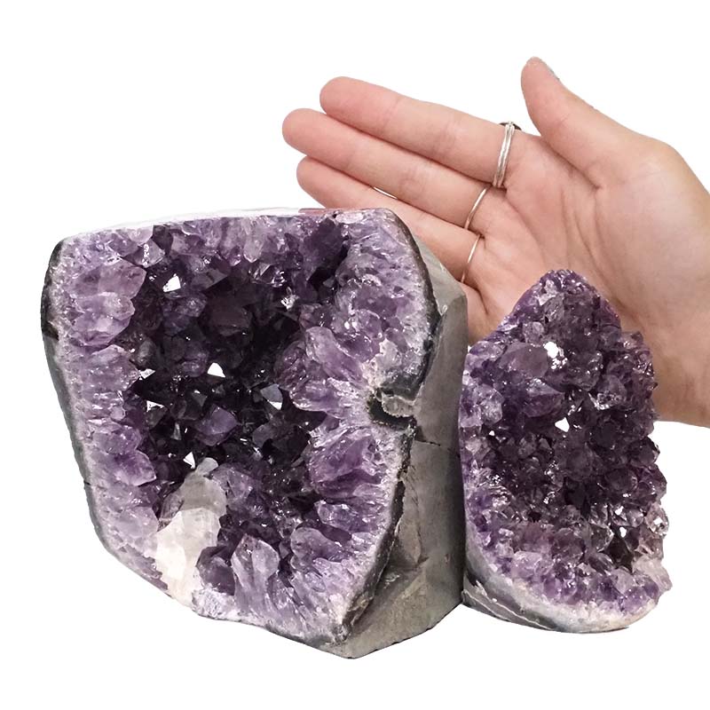 2.80kg Amethyst Polished Crystal Geode Specimen Set 2 Pieces DN609 4 Amethyst Polished Crystal Geode Specimen DN609 | Himalayan Salt Factory