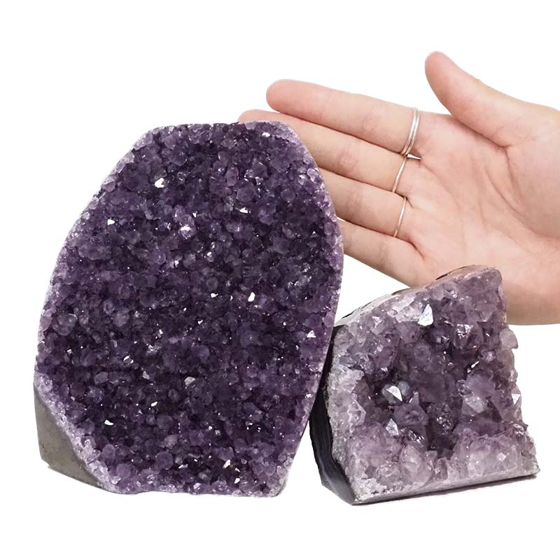 2.12kg Amethyst Polished Crystal Geode Specimen Set 2 Pieces DN654 4 Amethyst Polished Crystal Geode Specimen Set 2 Pieces DN654 | Himalayan Salt Factory