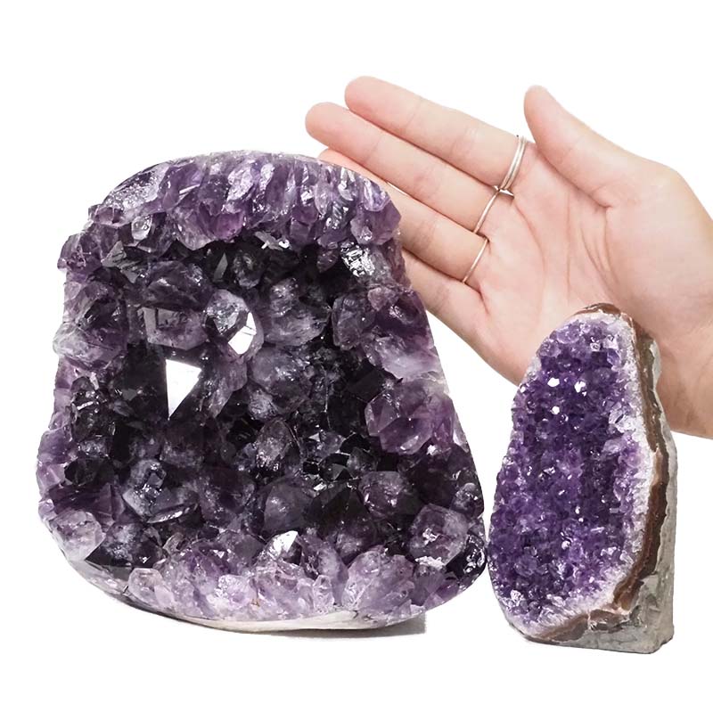 3.06kg Amethyst Polished Crystal Geode Specimen Set 2 Pieces DN665 4 Amethyst Polished Crystal Geode Specimen Set 2 Pieces DN665 | Himalayan Salt Factory