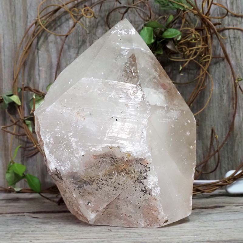 5.30kg Large Natural Clear Quartz Point Lamp with LED Bulb DS1281 3 Large Natural Clear Quartz Point Lamp with LED Bulb DS1281 | Himalayan Salt Factory