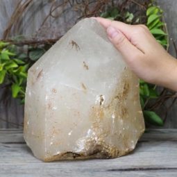 4.75 kg Large Natural Clear Quartz Point Lamp with LED Bulb DS1340 7 Large Natural Clear Quartz Point Lamp with LED Bulb DS1340 | Himalayan Salt Factory