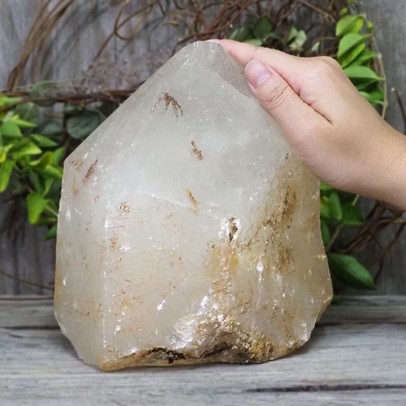 4.75 kg Large Natural Clear Quartz Point Lamp with LED Bulb DS1340 5 Large Natural Clear Quartz Point Lamp with LED Bulb DS1340 | Himalayan Salt Factory