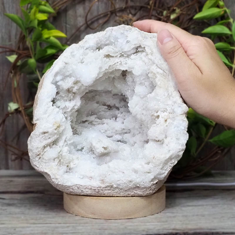 2.17kg Natural Calcite Geode Lamp with Large LED Light Base DS1325 5 2.17kg Natural Calcite Geode Lamp with Large LED Light Base DS1325 | Himalayan Salt Factory