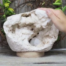 3.0kg Natural Calcite Geode Lamp with Large LED Light Base DS1336 9 3.00kg Natural Calcite Geode Lamp with Large LED Light Base DS1336 | Himalayan Salt Factory