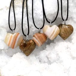 Banded Onyx Heart Pendant Set 5 | Himalayan Salt Factory