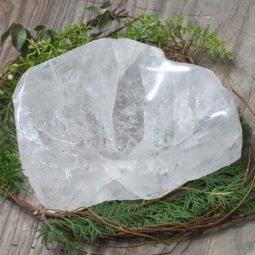 3.15kg Clear Quartz Polished Large Bowl DS1409 7 Clear Quartz Large Bowl DS1409 | Himalayan Salt Factory