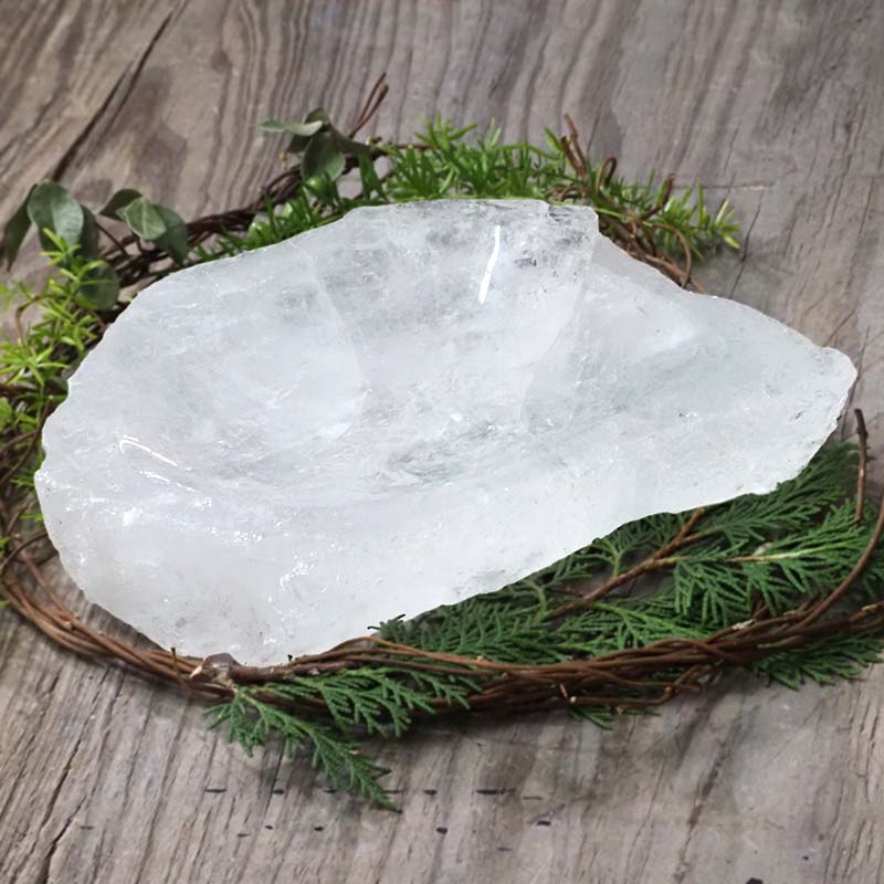 2.93kg Clear Quartz Polished Large Bowl DS1410 5 Clear Quartz Large Bowl DS1410 | Himalayan Salt Factory