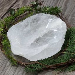 2.62kg Clear Quartz Polished Large Bowl DS1416 7 Clear Quartz Large Bowl DS1416 | Himalayan Salt Factory