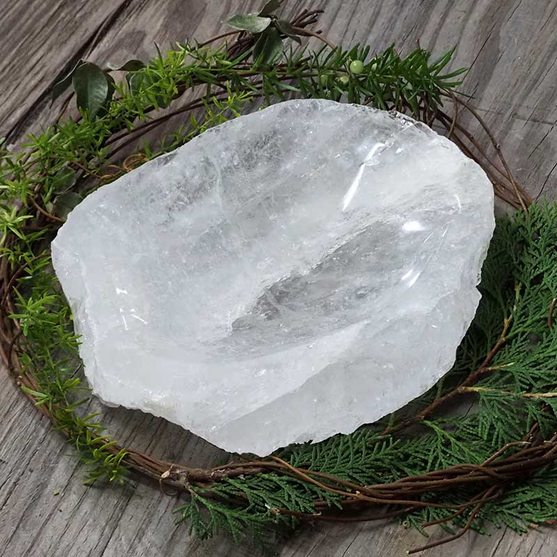 2.62kg Clear Quartz Polished Large Bowl DS1416 5 Clear Quartz Large Bowl DS1416 | Himalayan Salt Factory