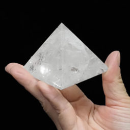 Clear Quartz Pyramid 5.5cm | Himalayan Salt Factory