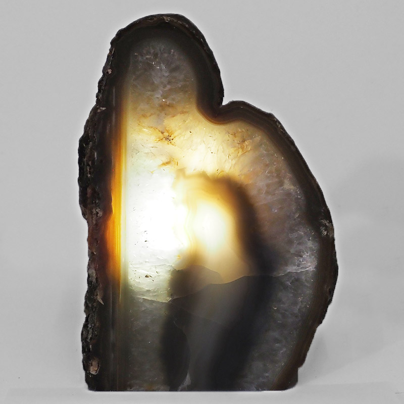 3.38kg Natural Agate Crystal Lamp with LED Bulb N1180 4 Natural Agate Crystal Lamp with LED Bulb N1180 | Himalayan Salt Factory