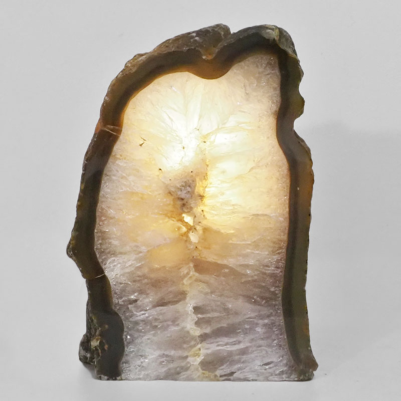 2.16kg Natural Agate Crystal Lamp with LED Bulb N1272 4 Natural Agate Crystal Lamp with LED Bulb N1272 | Himalayan Salt Factory