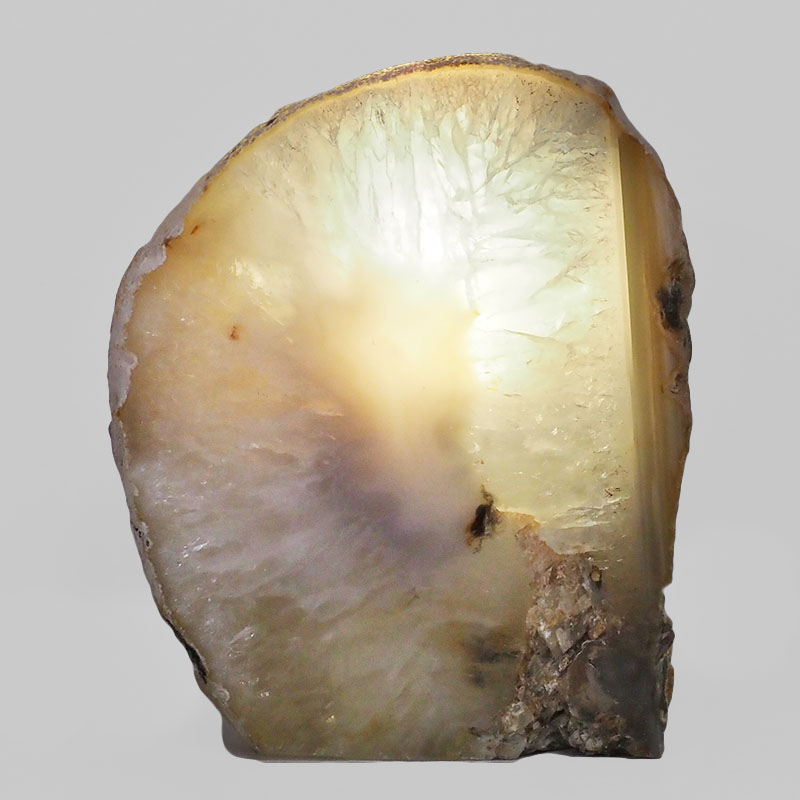 1.92kg Natural Agate Crystal Lamp with LED Bulb N1286 4 Natural Agate Crystal Lamp with LED Bulb N1286 | Himalayan Salt Factory
