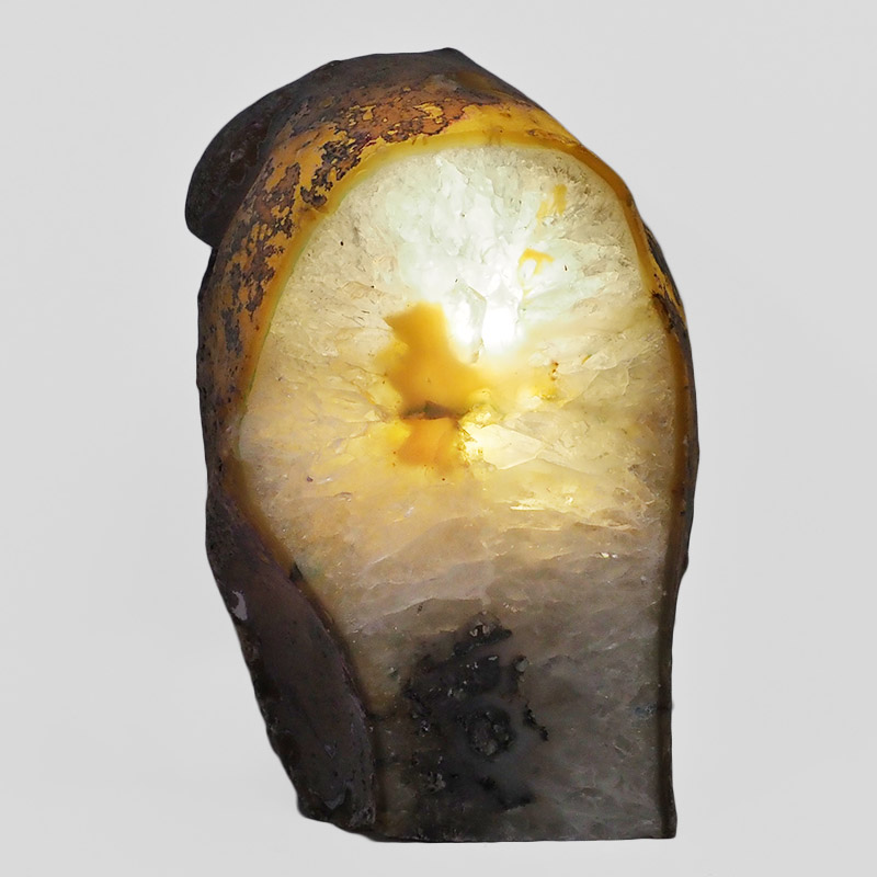 2.96kg Natural Agate Crystal Lamp with LED Bulb N1293 4 Natural Agate Crystal Lamp with LED Bulb N1293 | Himalayan Salt Factory