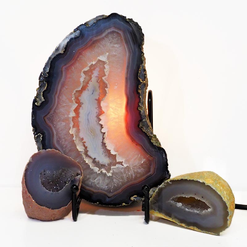 1.04kg Sliced Brazilian Agate Lamp and Mini Agate Crystal Geodes Set J200 4 Sliced Brazilian Agate Lamp and Mini Aagte Crystal Geodes Set J200-1