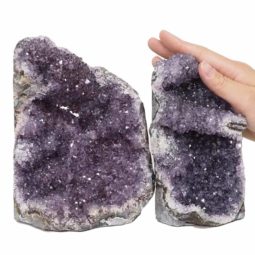 3.08kg Amethyst Crystal Geode Specimen Set 2 Pieces DN840 5 Amethyst Crystal Geode Specimen Set 2 Pieces DN840 | Himalayan Salt Factory