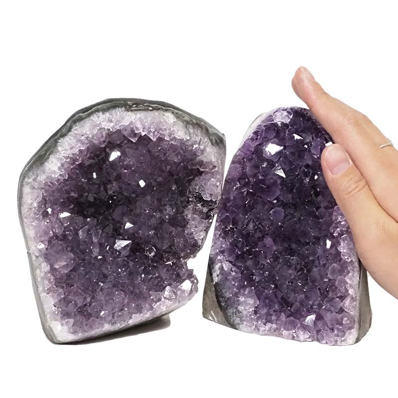 2.34kg Amethyst Polished Crystal Geode Specimen Set 2 Pieces DN827 4 Amethyst Polished Crystal Geode Specimen Set 2 Pieces DN827 | Himalayan Salt Factory