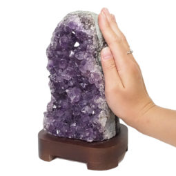2.23kg Natural Amethyst Crystal Lamp with Timber Base DN939 7 Natural Amethyst Crystal Lamp with Timber Base DN939 | Himalayan Salt Factory