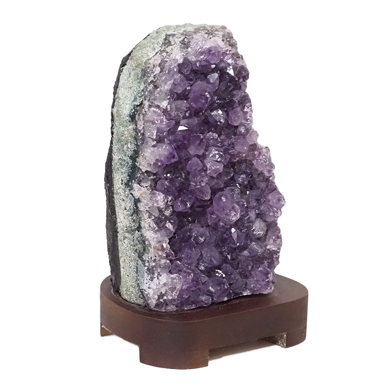 2.23kg Natural Amethyst Crystal Lamp with Timber Base DN939 3 Natural Amethyst Crystal Lamp with Timber Base DN939 | Himalayan Salt Factory