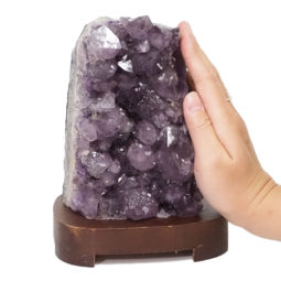 2.55kg Natural Amethyst Crystal Lamp with Timber Base DN942 7 Natural Amethyst Crystal Lamp with Timber Base DN942 | Himalayan Salt Factory