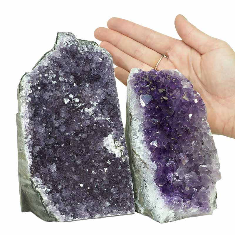 2.50kg Amethyst Crystal Geode Specimen Set 2 Pieces DN1089 4 Amethyst Crystal Geode Specimen Set 2 Pieces DN1089 | Himalayan Salt Factory