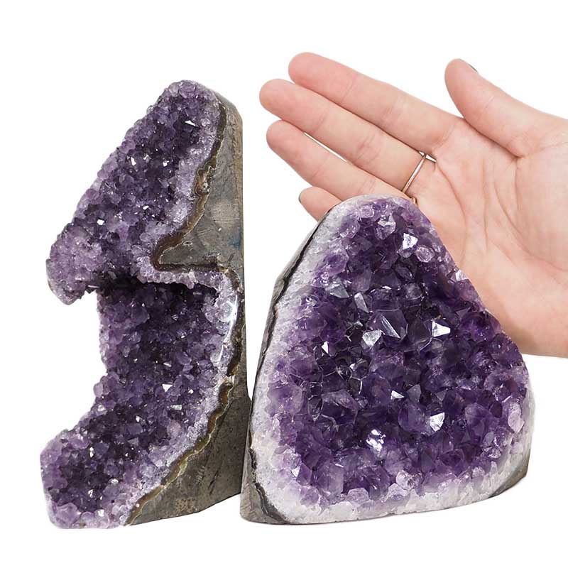 2.11kg Amethyst Polished Crystal Geode Specimen Set 2 Pieces DN1096 4 Amethyst Crystal Geode Specimen Set 2 Pieces DN1096 | Himalayan Salt Factory